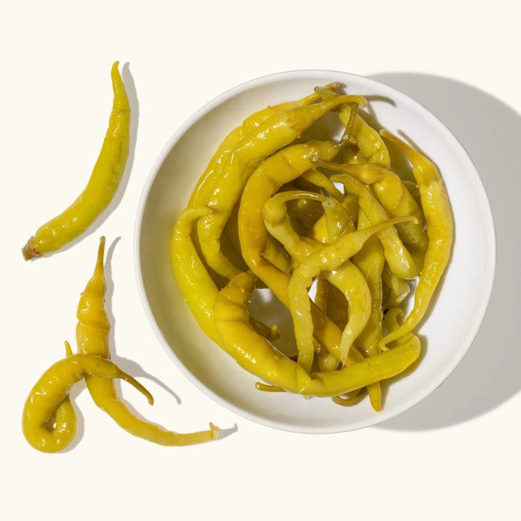 Perelló Guindilla Spanish Hot Chilli Peppers in a bowl