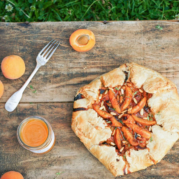 Rustic Apricot tart using Roussillon apricot jam